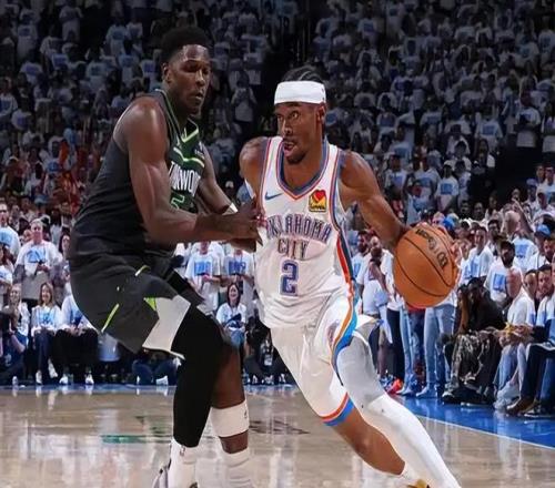 前切尔西门,欧联冠军未,领奖,金宝博188bet体育,金宝博188bet体育官网,金宝博188bet体育官方,金宝博188bet体育下载